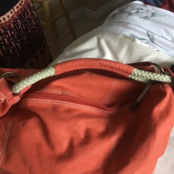 Maggi B Canvas Shoulder Bag - Picture 6 of 9